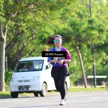 Runner Photo 8017825