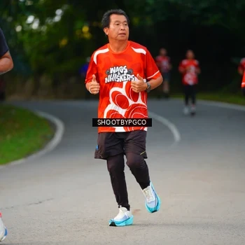 Runner Photo 8017885