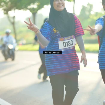 Runner Photo 8017901