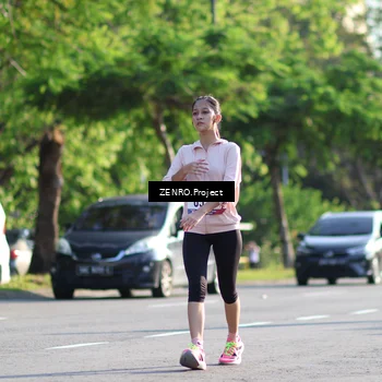 Runner Photo 8017941