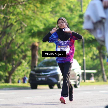 Runner Photo 8017947