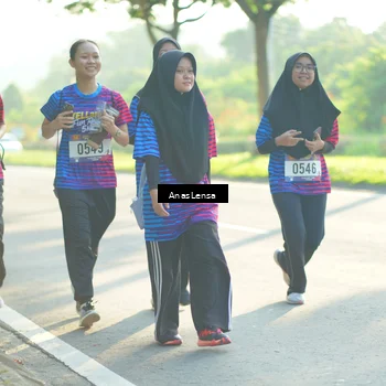 Runner Photo 8017951