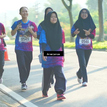 Runner Photo 8017957