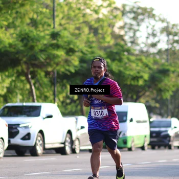 Runner Photo 8017961