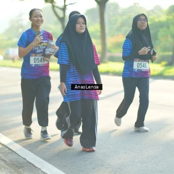 Runner Photo 8017964