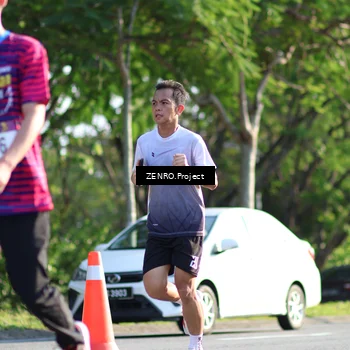 Runner Photo 8017965