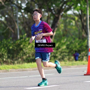 Runner Photo 8017973