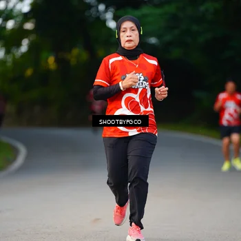 Runner Photo 8017978