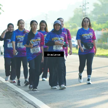 Runner Photo 8018000