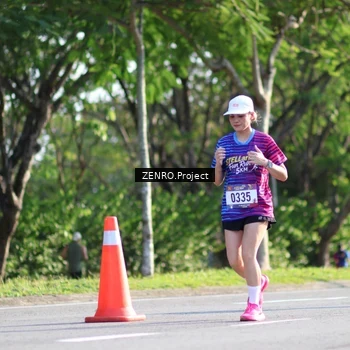 Runner Photo 8018009