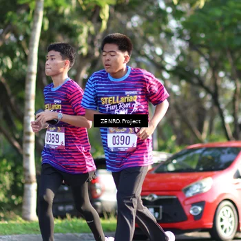 Runner Photo 8018020