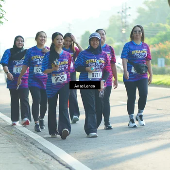 Runner Photo 8018026