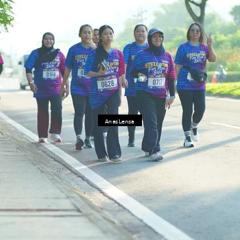 Runner Photo 8018036