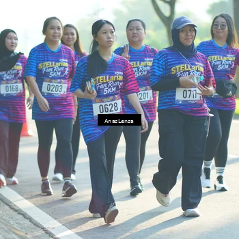 Runner Photo 8018048