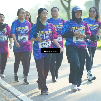 Runner Photo 8018051