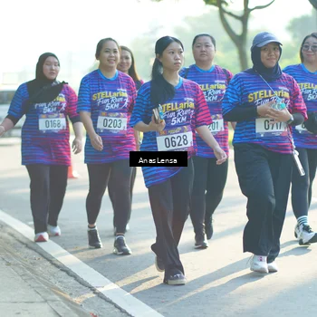 Runner Photo 8018057