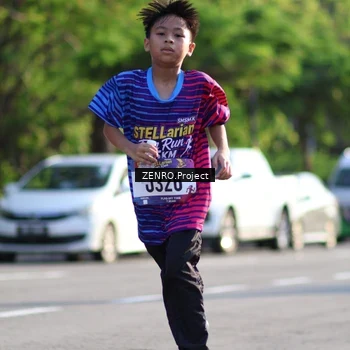 Runner Photo 8018068