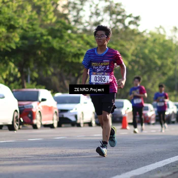 Runner Photo 8018071