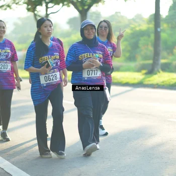Runner Photo 8018088