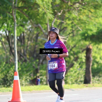 Runner Photo 8018092