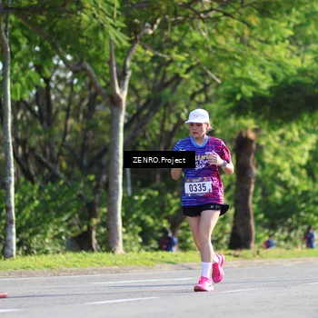 Runner Photo 8018162