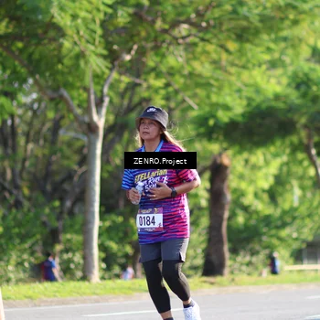 Runner Photo 8018166