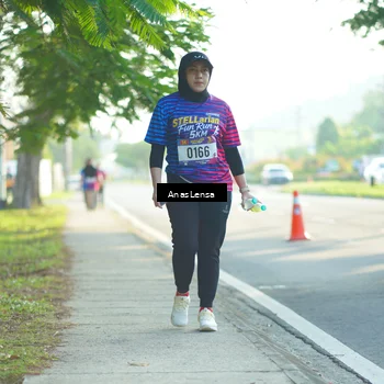 Runner Photo 8018176