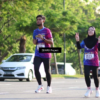Runner Photo 8018182