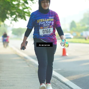 Runner Photo 8018187