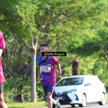 Runner Photo 8018194