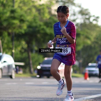Runner Photo 8018201
