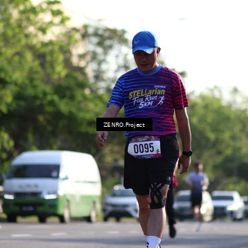Runner Photo 8018204