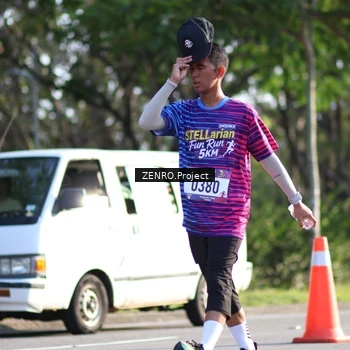 Runner Photo 8018208