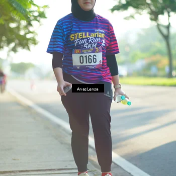 Runner Photo 8018213