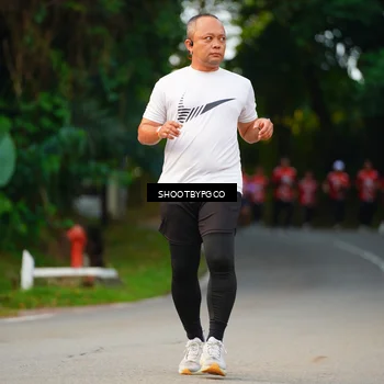 Runner Photo 8018218