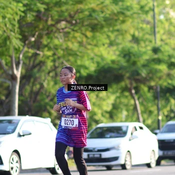 Runner Photo 8018221