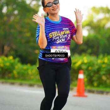 Runner Photo 8018224