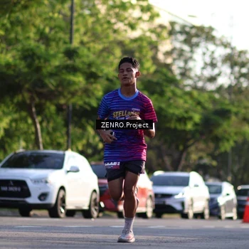 Runner Photo 8018230