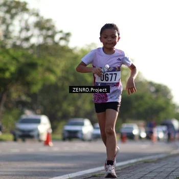 Runner Photo 8018237