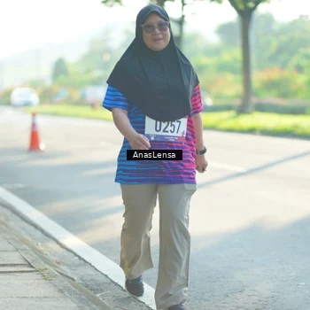 Runner Photo 8018275