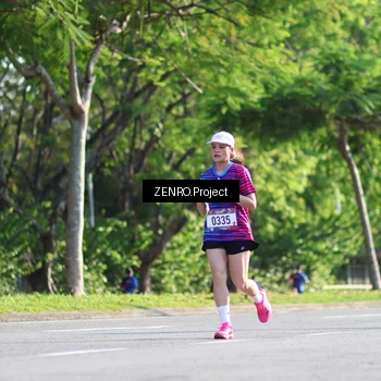 Runner Photo 8018294