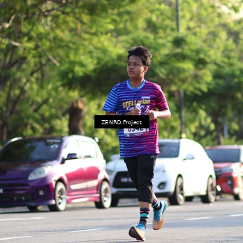 Runner Photo 8018297
