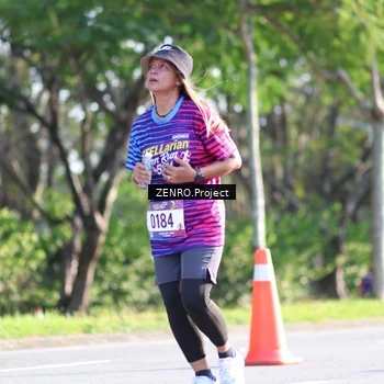 Runner Photo 8018359
