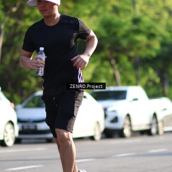Runner Photo 8018389