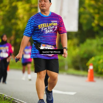 Runner Photo 8018399