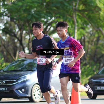 Runner Photo 8018411
