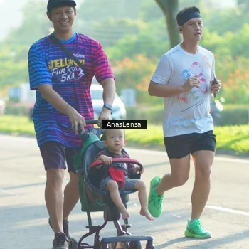 Runner Photo 8018437