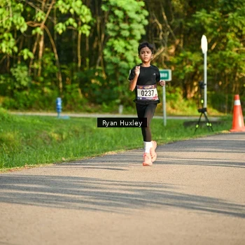 Runner Photo 8018460