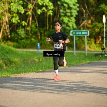 Runner Photo 8018463