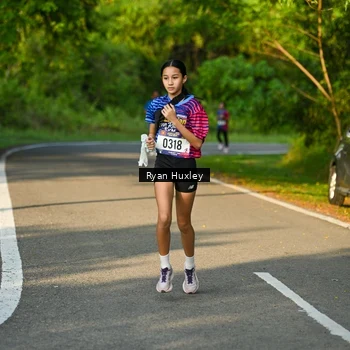 Runner Photo 8018486